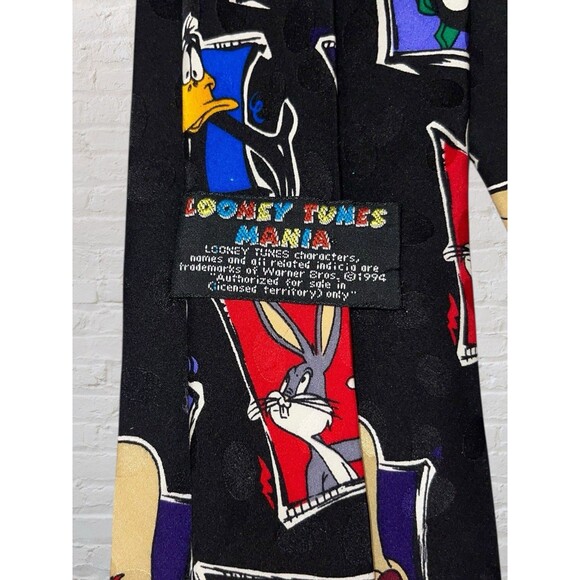 Vtg 1994 Looney Tunes Mania Necktie Black Silk Taz Bugs Bunny Daffy Warner Bros - Picture 4 of 5